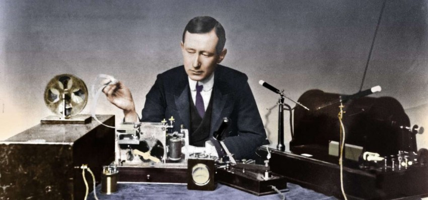 GIORGIO COMASCHI IN "QUELLO DELLA RADIO", MARCONI, LA STORIA DELL'UOMO CHE HA CAMBIATO IL MONDO