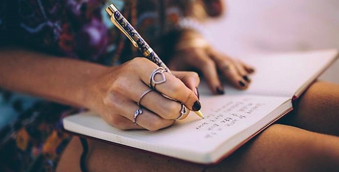 CORSO SCRITTURA CREATIVA